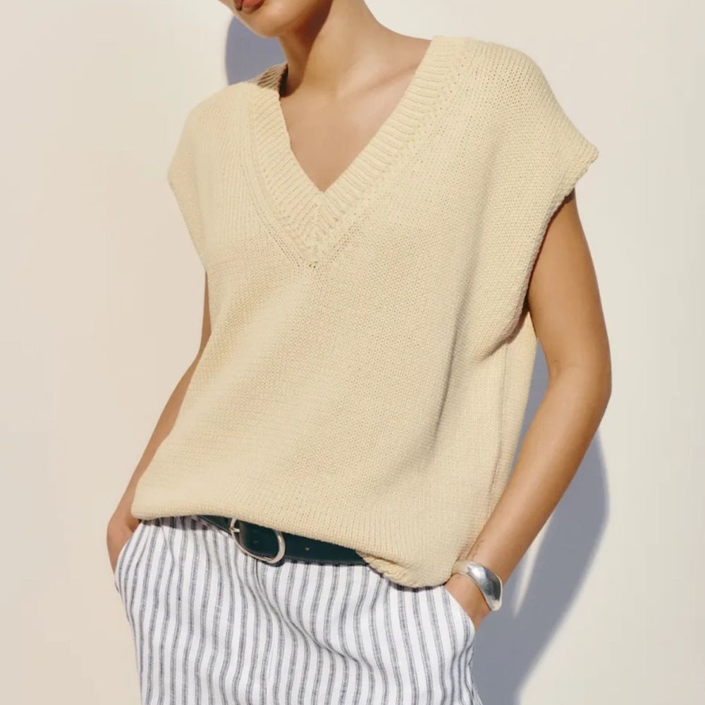 Reformation Marnie Oversized Beige V-Neck Sweater Vest